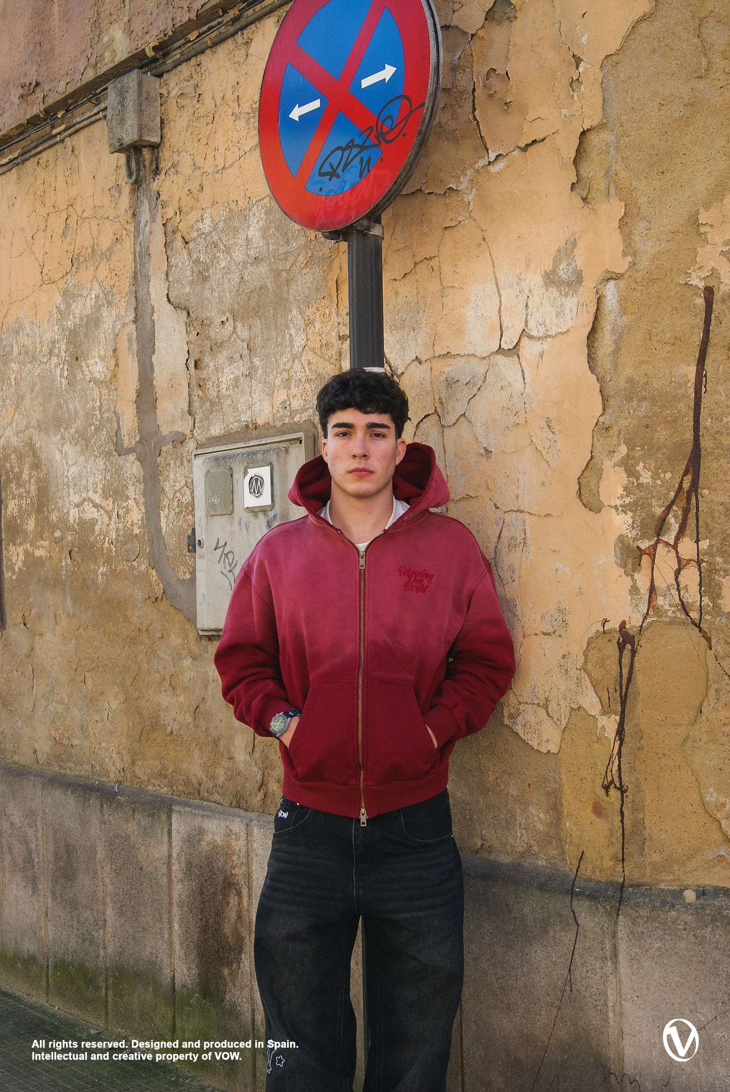 RED FADED ZIP UP