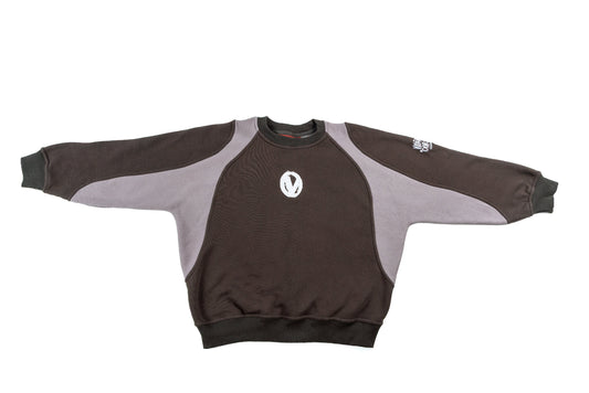 VOW FIRST ESSENCE CREWNECK